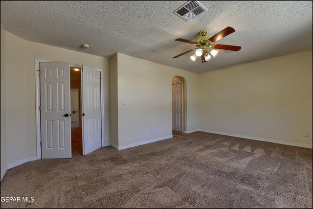 4376 LOMA TAURINA Drive, El Paso, TX 79934