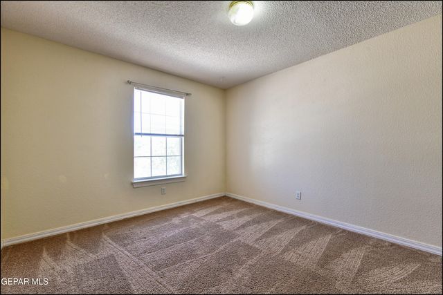 4376 LOMA TAURINA Drive, El Paso, TX 79934