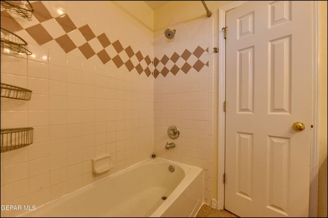 4376 LOMA TAURINA Drive, El Paso, TX 79934