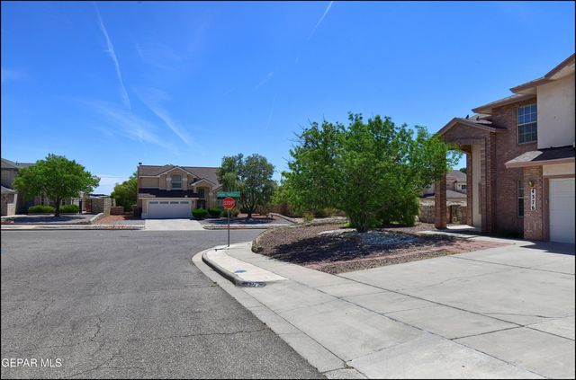 4376 LOMA TAURINA Drive, El Paso, TX 79934