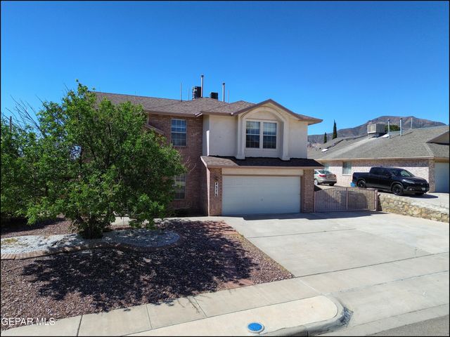4376 LOMA TAURINA Drive, El Paso, TX 79934
