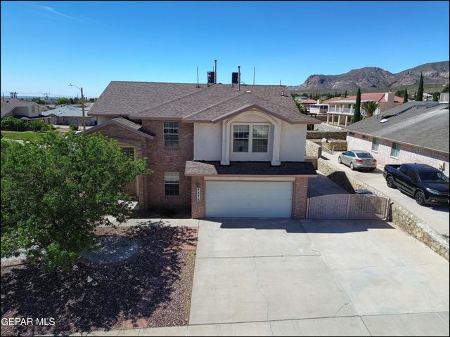 4376 LOMA TAURINA Drive, El Paso, TX 79934