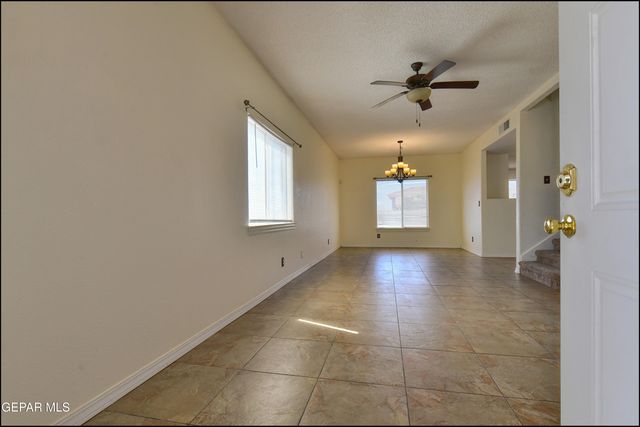 4376 LOMA TAURINA Drive, El Paso, TX 79934