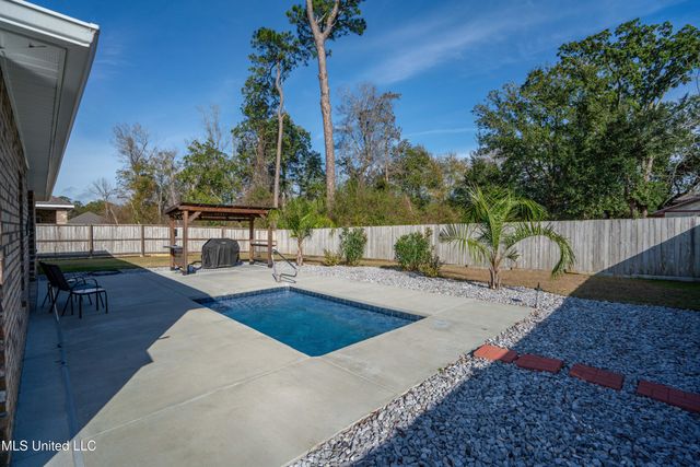 7006 Crawford Drive, Long Beach, MS 39560