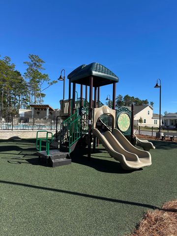 302 Gazelle Court, Niceville, FL 32578