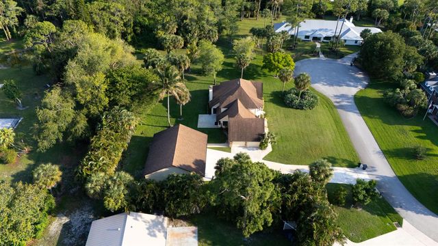 3693 Valley Park Way, Lake Worth, FL 33467