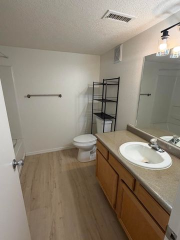 515 Deschutes Street SE, Albuquerque, NM 87123