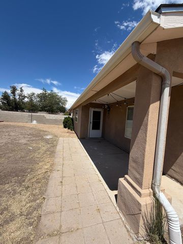 515 Deschutes Street SE, Albuquerque, NM 87123