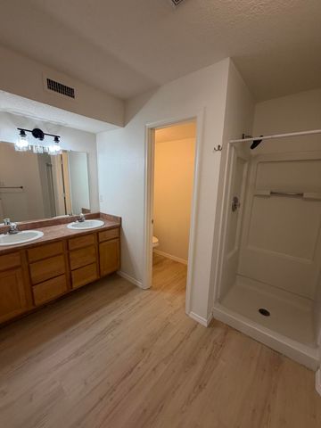 515 Deschutes Street SE, Albuquerque, NM 87123