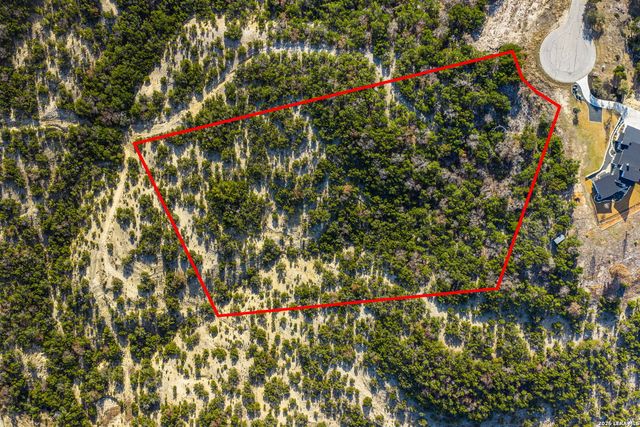 153 Center Oaks Court, Kerrville, TX 78028