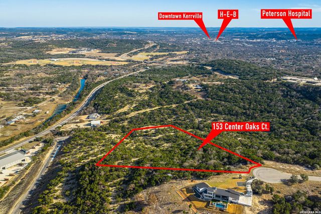 153 Center Oaks Court, Kerrville, TX 78028