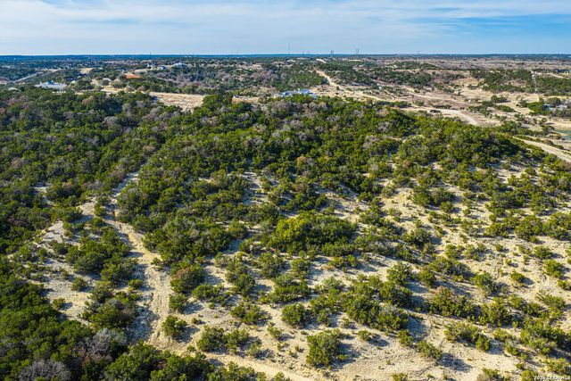 153 Center Oaks Court, Kerrville, TX 78028