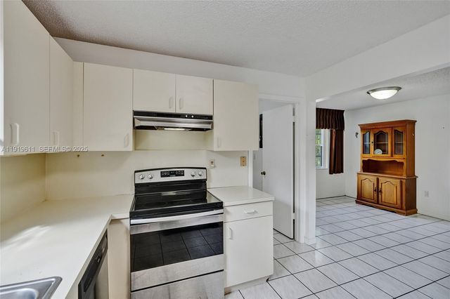 13401 SW 38th St, Miami, FL 33175