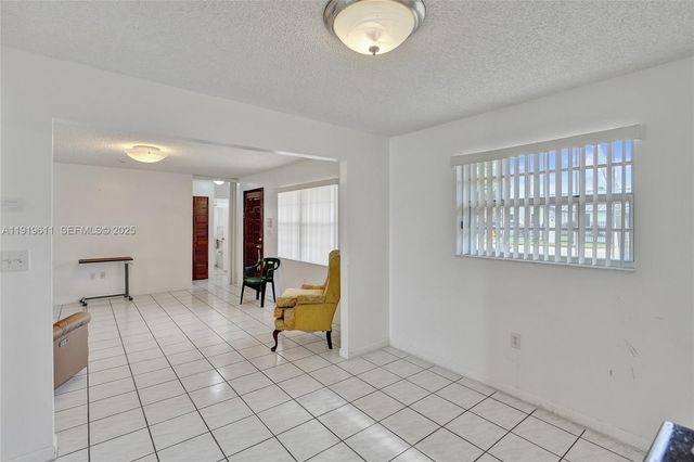 13401 SW 38th St, Miami, FL 33175