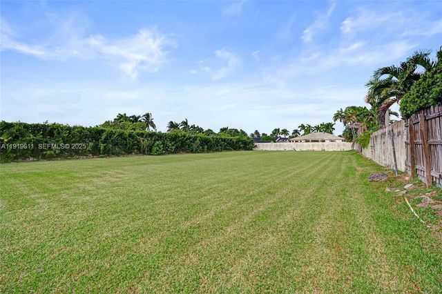 13401 SW 38th St, Miami, FL 33175