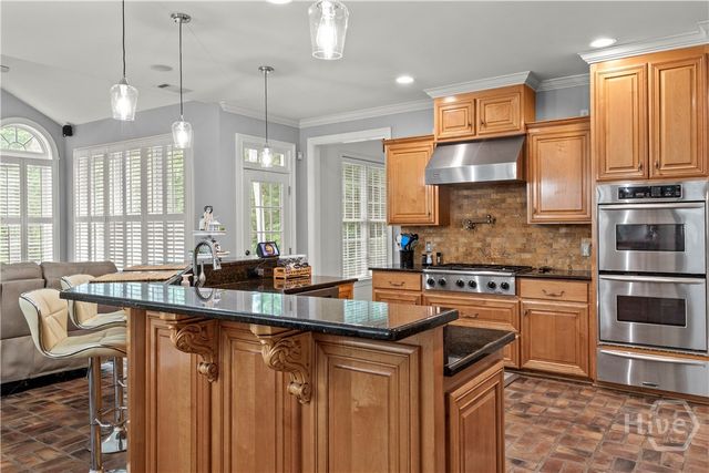 115 Greenview Drive, Savannah, GA 31405