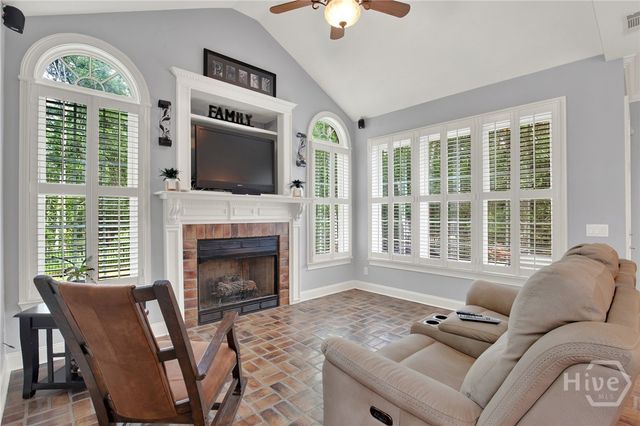 115 Greenview Drive, Savannah, GA 31405