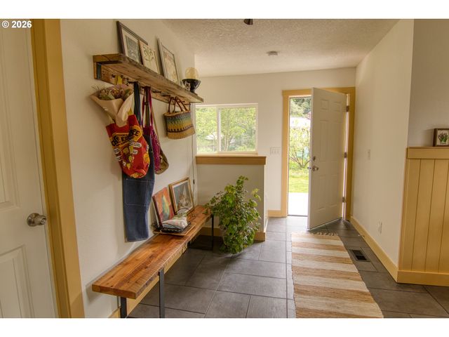 4351 Ne 88TH Ave, Portland, OR 97220