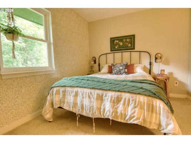 4351 Ne 88TH Ave, Portland, OR 97220