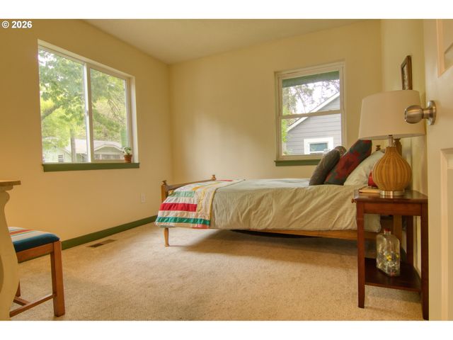4351 Ne 88TH Ave, Portland, OR 97220