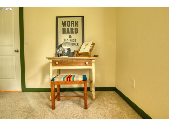 4351 Ne 88TH Ave, Portland, OR 97220