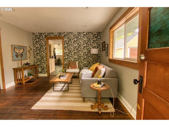 4351 Ne 88TH Ave, Portland, OR 97220
