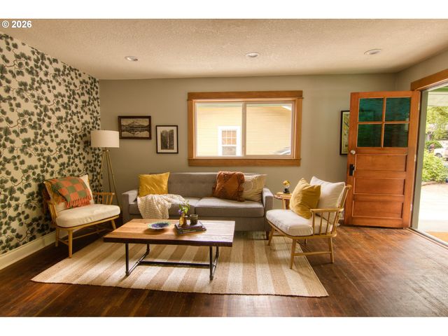 4351 Ne 88TH Ave, Portland, OR 97220