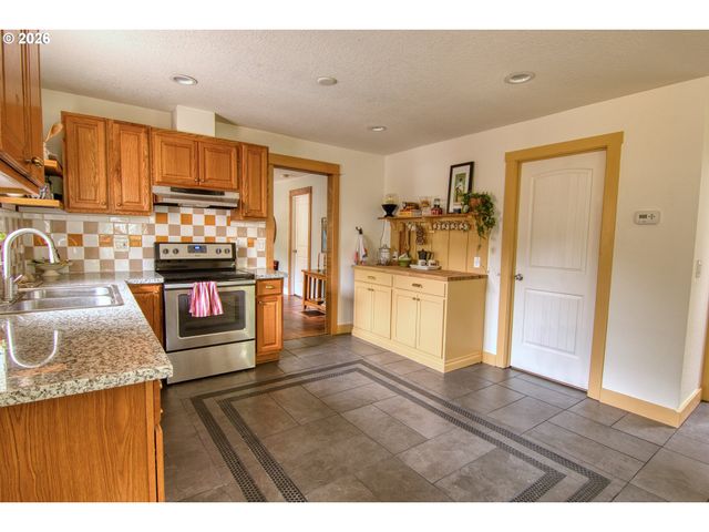 4351 Ne 88TH Ave, Portland, OR 97220