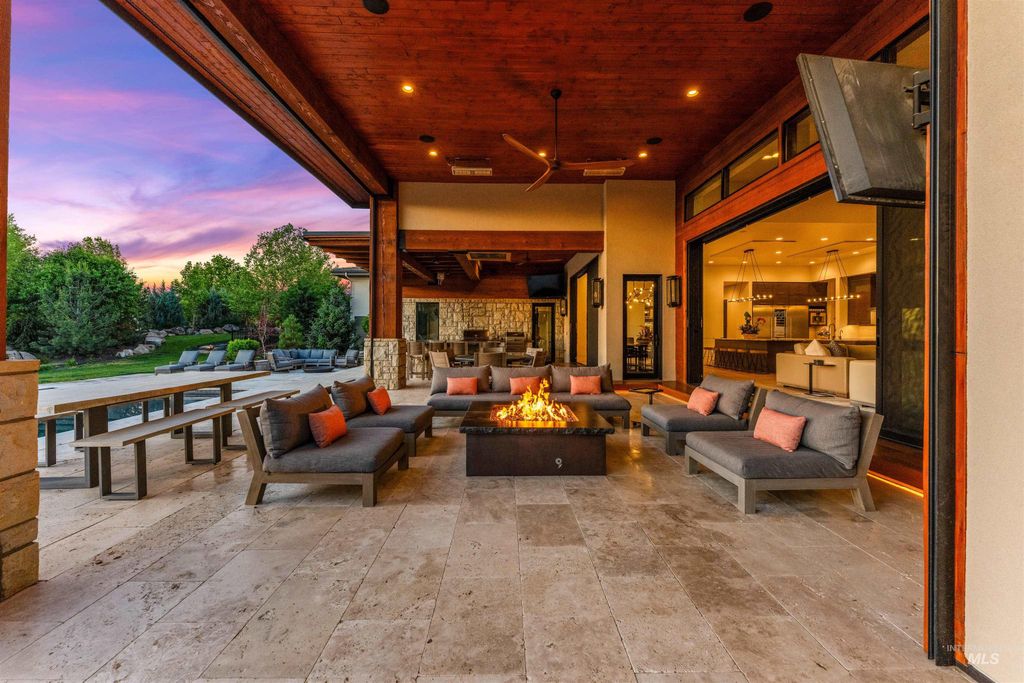 2748 S Pasa Tiempo Way, Eagle, ID 83616 photo 8
