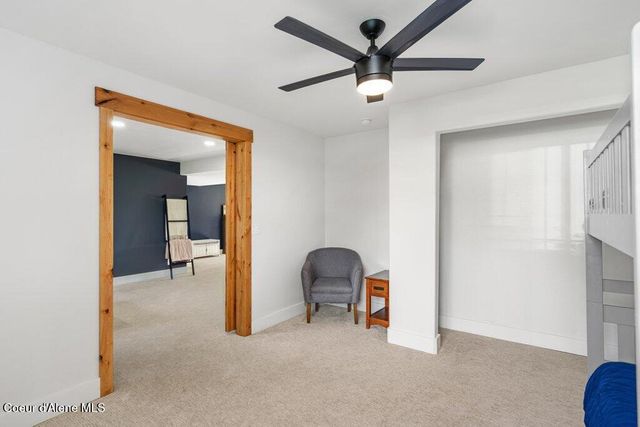 8299 N Raspberry LN, Hayden, ID 83835
