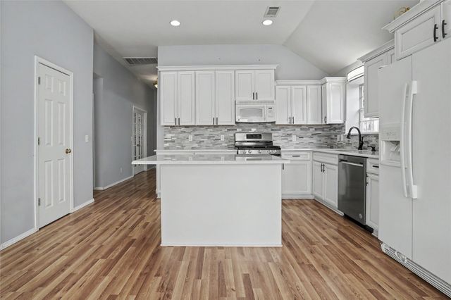 11621 S 103rd East Avenue, Bixby, OK 74008