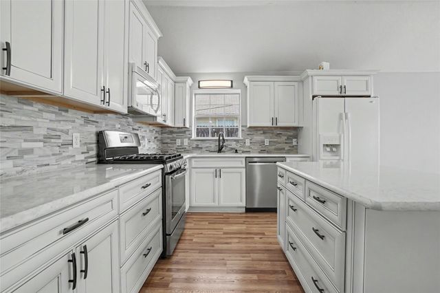 11621 S 103rd East Avenue, Bixby, OK 74008