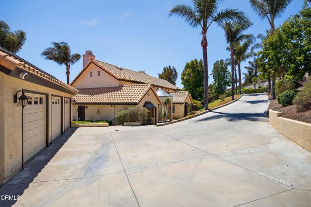 535 Ridgecrest Drive, Santa Paula, CA 93060