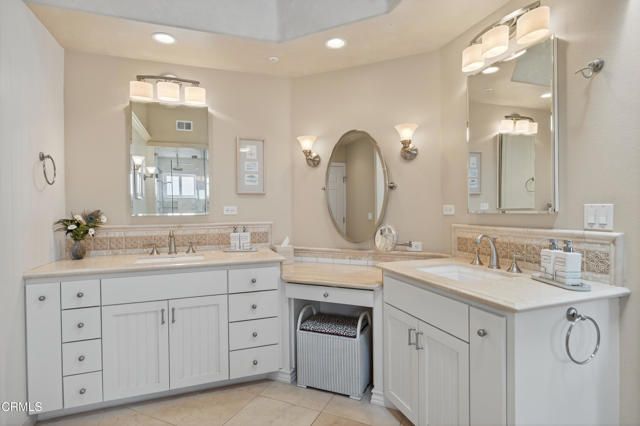 535 Ridgecrest Drive, Santa Paula, CA 93060