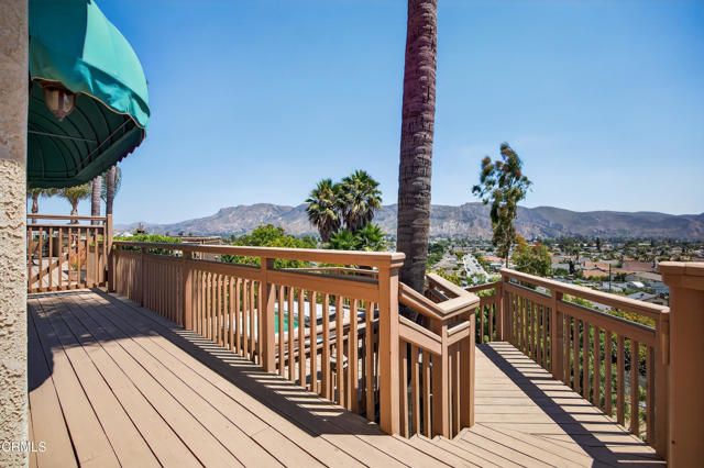 535 Ridgecrest Drive, Santa Paula, CA 93060