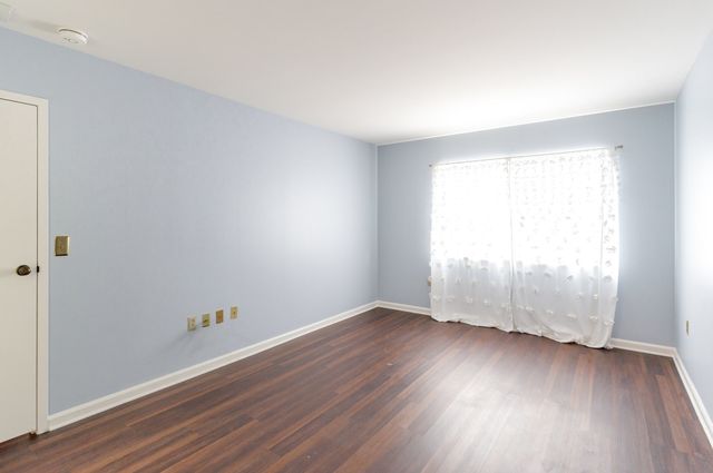 200 Sanders Ferry Rd Apt 2204, Hendersonville, TN 37075