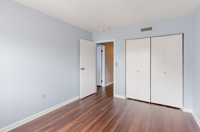 200 Sanders Ferry Rd Apt 2204, Hendersonville, TN 37075