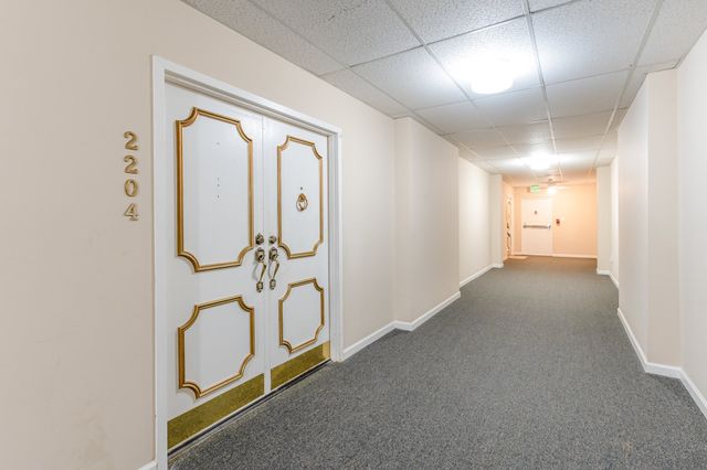 200 Sanders Ferry Rd Apt 2204, Hendersonville, TN 37075