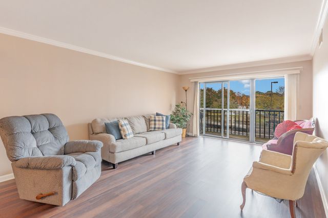 200 Sanders Ferry Rd Apt 2204, Hendersonville, TN 37075