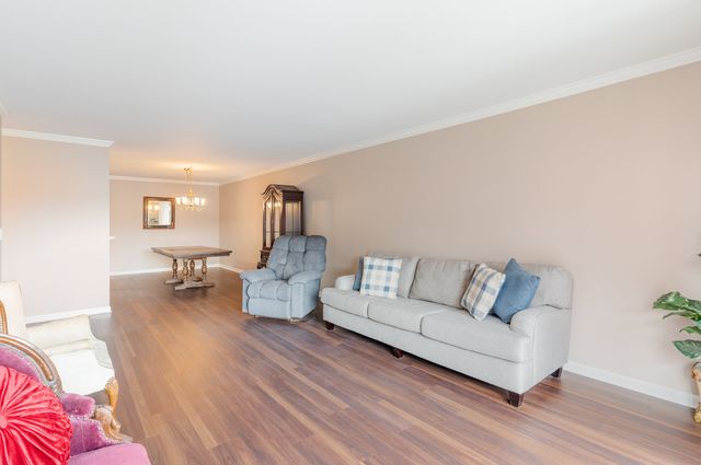 200 Sanders Ferry Rd Apt 2204, Hendersonville, TN 37075