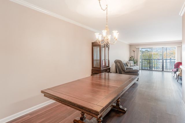 200 Sanders Ferry Rd Apt 2204, Hendersonville, TN 37075