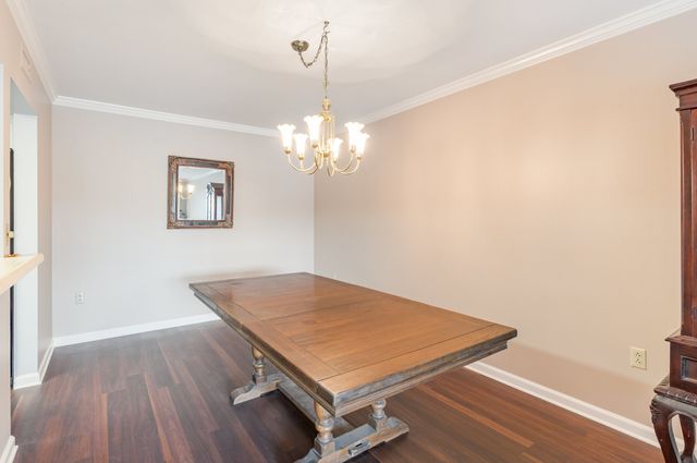 200 Sanders Ferry Rd Apt 2204, Hendersonville, TN 37075