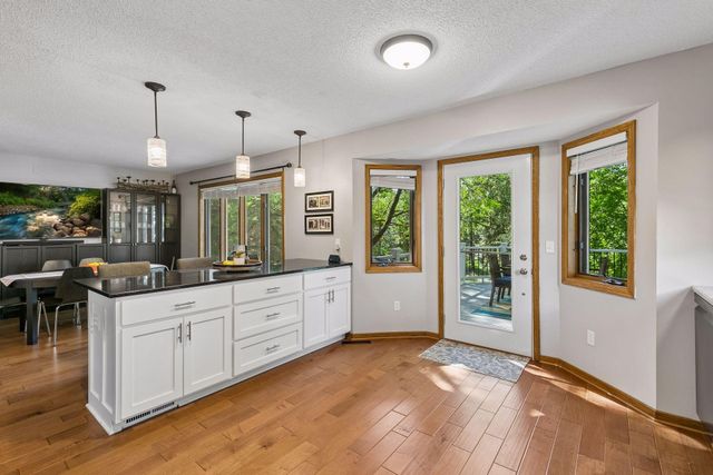 12904 Essex Way, Apple Valley, MN 55124