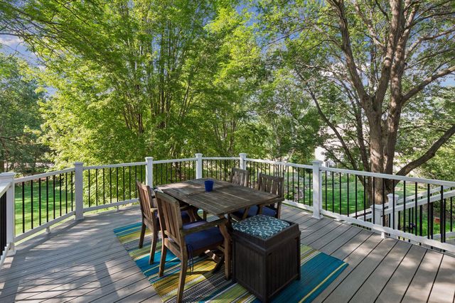 12904 Essex Way, Apple Valley, MN 55124
