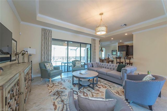 9560 Firenze CIR, Naples, FL 34113