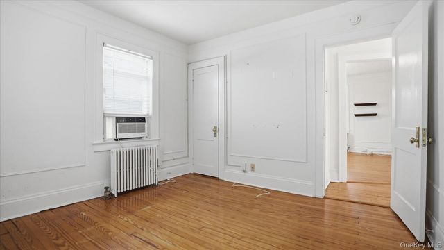 74 Lexington Avenue, Franklin Square, NY 11010