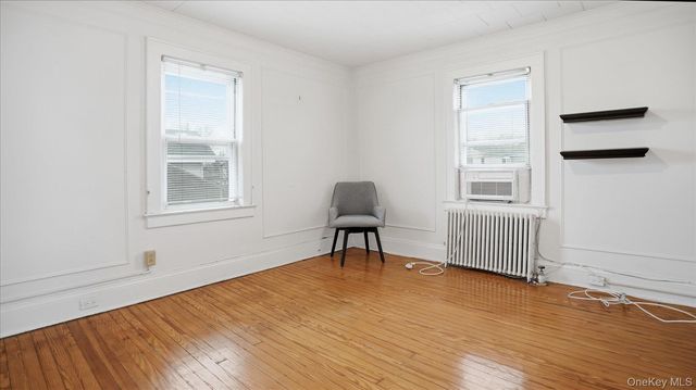 74 Lexington Avenue, Franklin Square, NY 11010