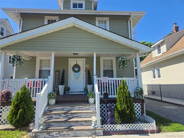 147 Elizabeth Avenue, Hempstead, NY 11550