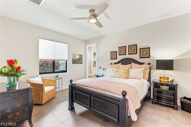 154 SW 49th ST, Cape Coral, FL 33914