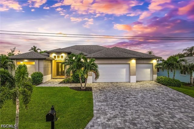 154 SW 49th ST, Cape Coral, FL 33914